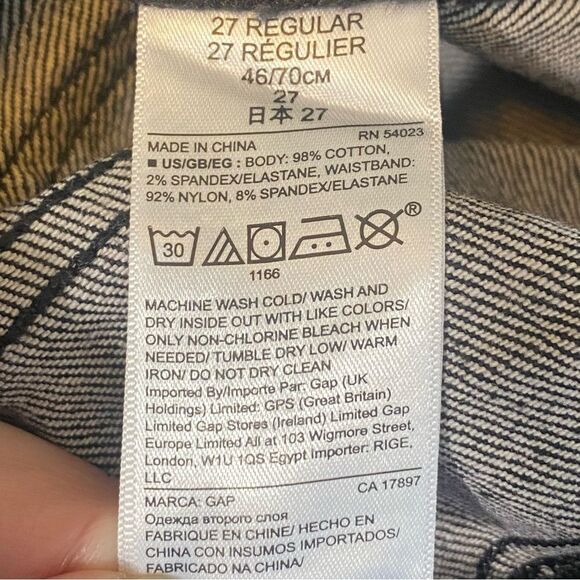 Gap Maternity New With Tags Full Panel Crop Flair Black Jeans Size 27R - Picture 6 of 12